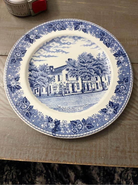 Alfred Meakin Other - Vintage  Meakin Decorative Transferware Plate Featuring The Old Talbott Tavern